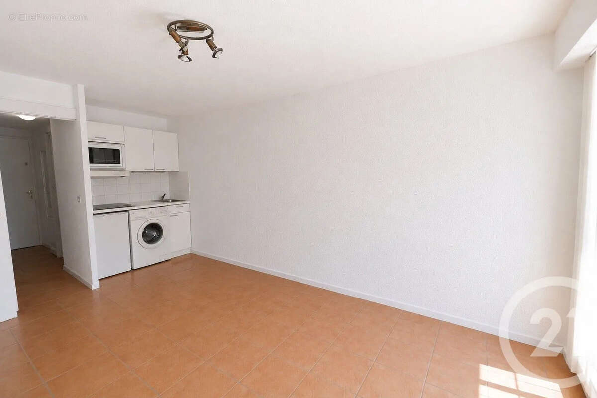Appartement à ROQUEBRUNE-CAP-MARTIN