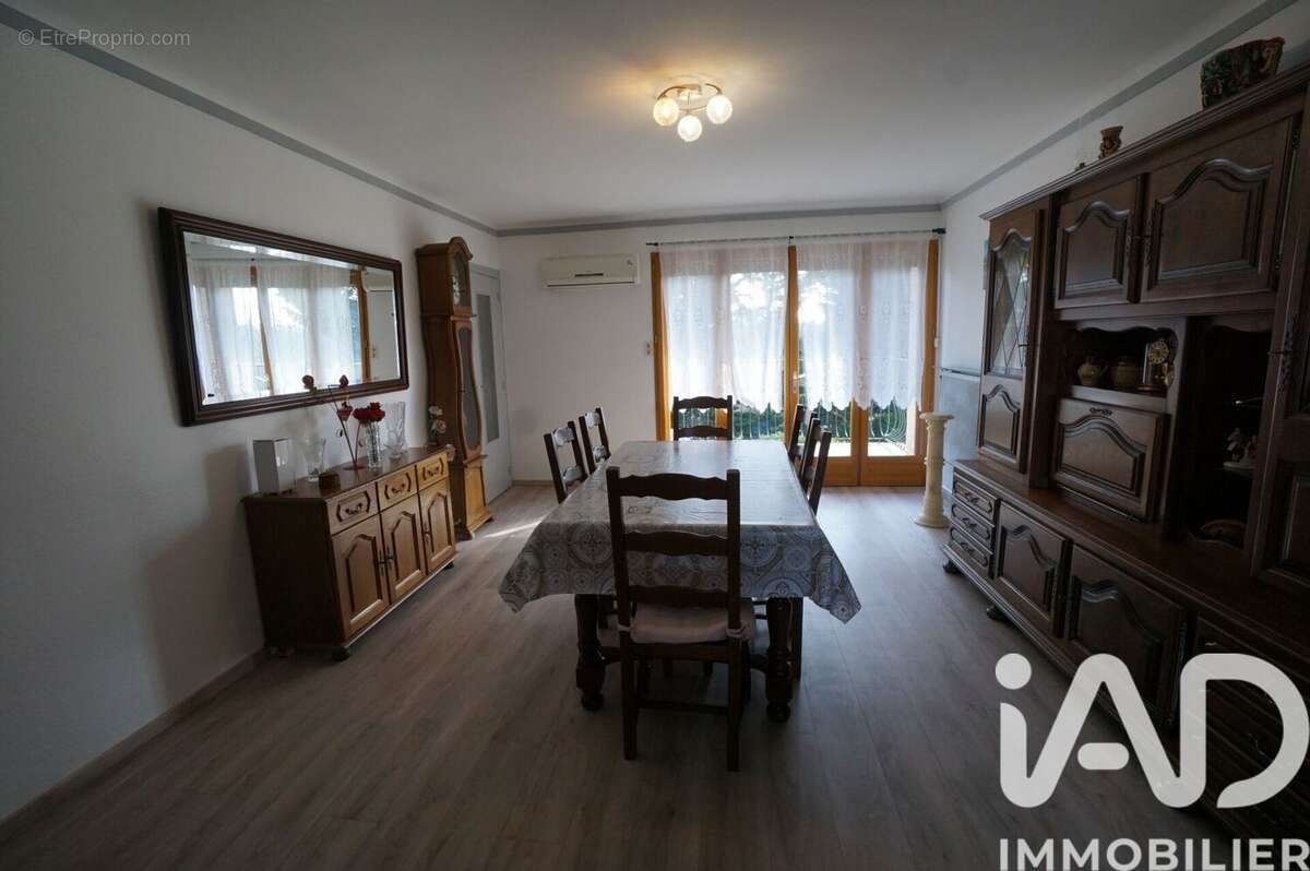 Photo 4 - Maison à LUZINAY