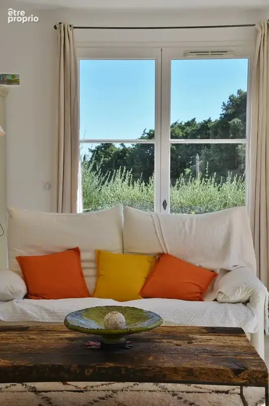 Uzès : Unique propriété avec jardin, piscine et vue - photo 18