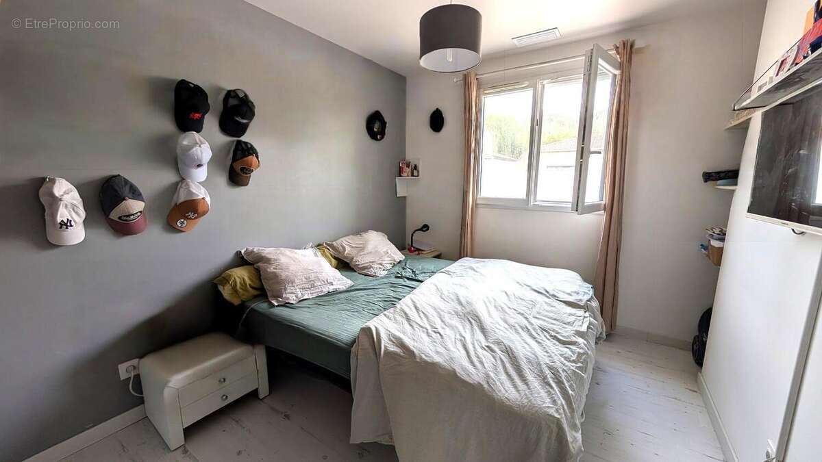 Maison 90 m² à Saint-Rambert-D'albon  - photo 6