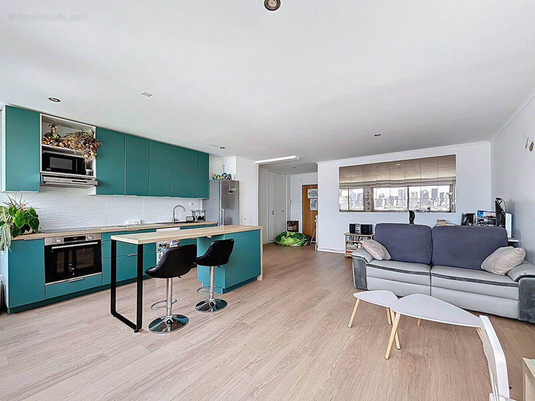 Appartement à SURESNES