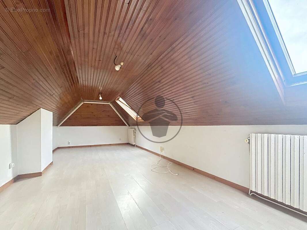 Maison à SAINT-QUENTIN