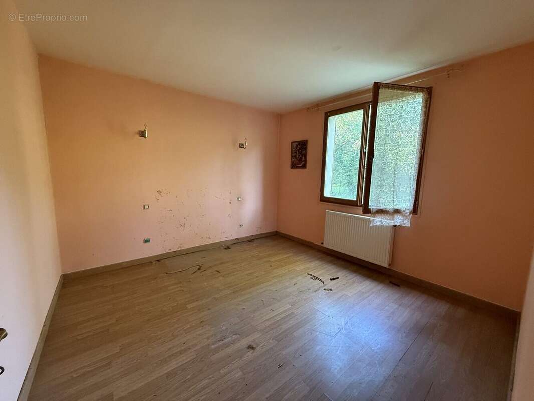 Maison à LA FERTE-IMBAULT