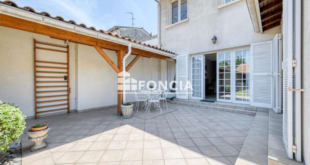 Maison à BORDEAUX