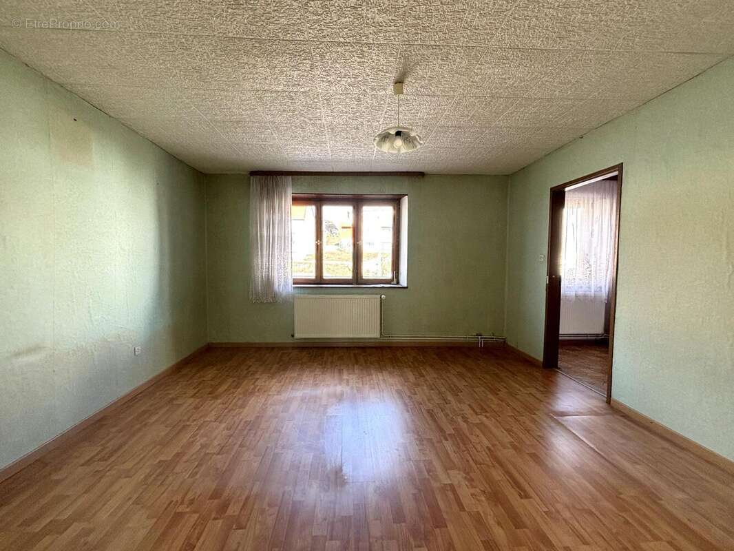 Maison à OBERSTINZEL