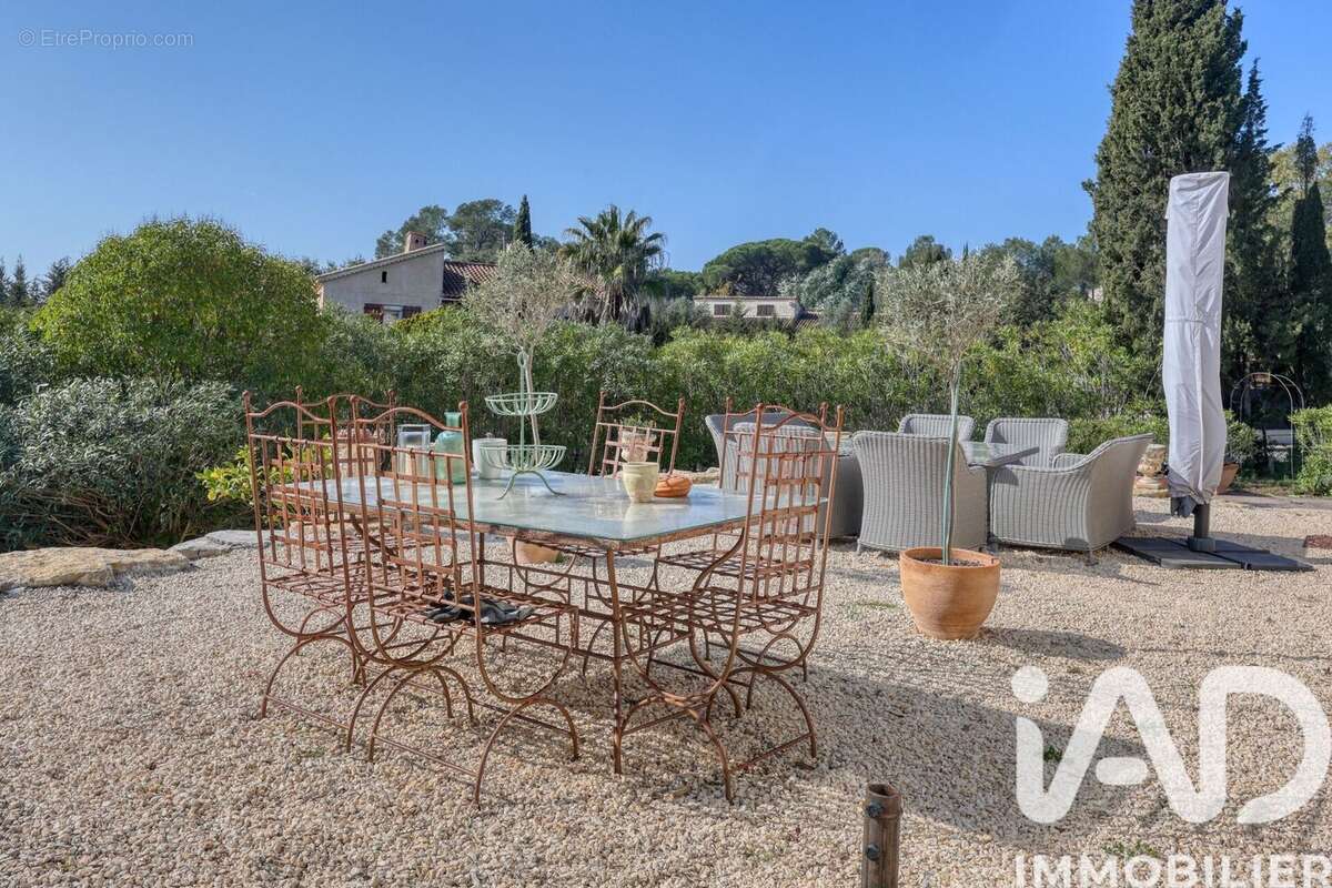 Photo 6 - Maison à SAINT-RAPHAEL