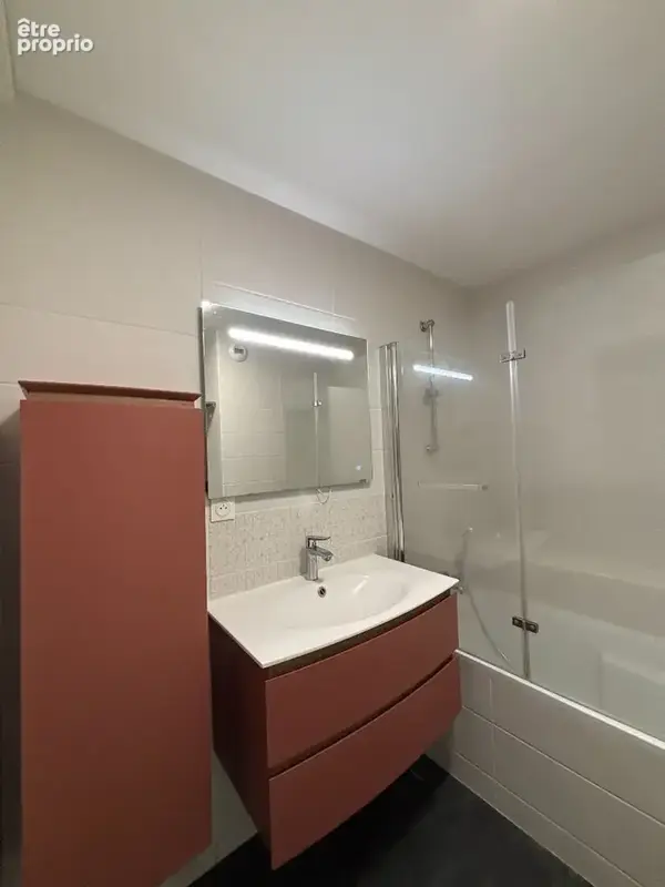 EXCLUSIVITE - RENNES Grand T3 - Mabilais - Balcon - Ascenseur - photo 10