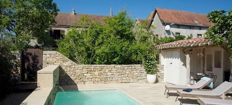 Maison à SAINT-ANTONIN-NOBLE-VAL