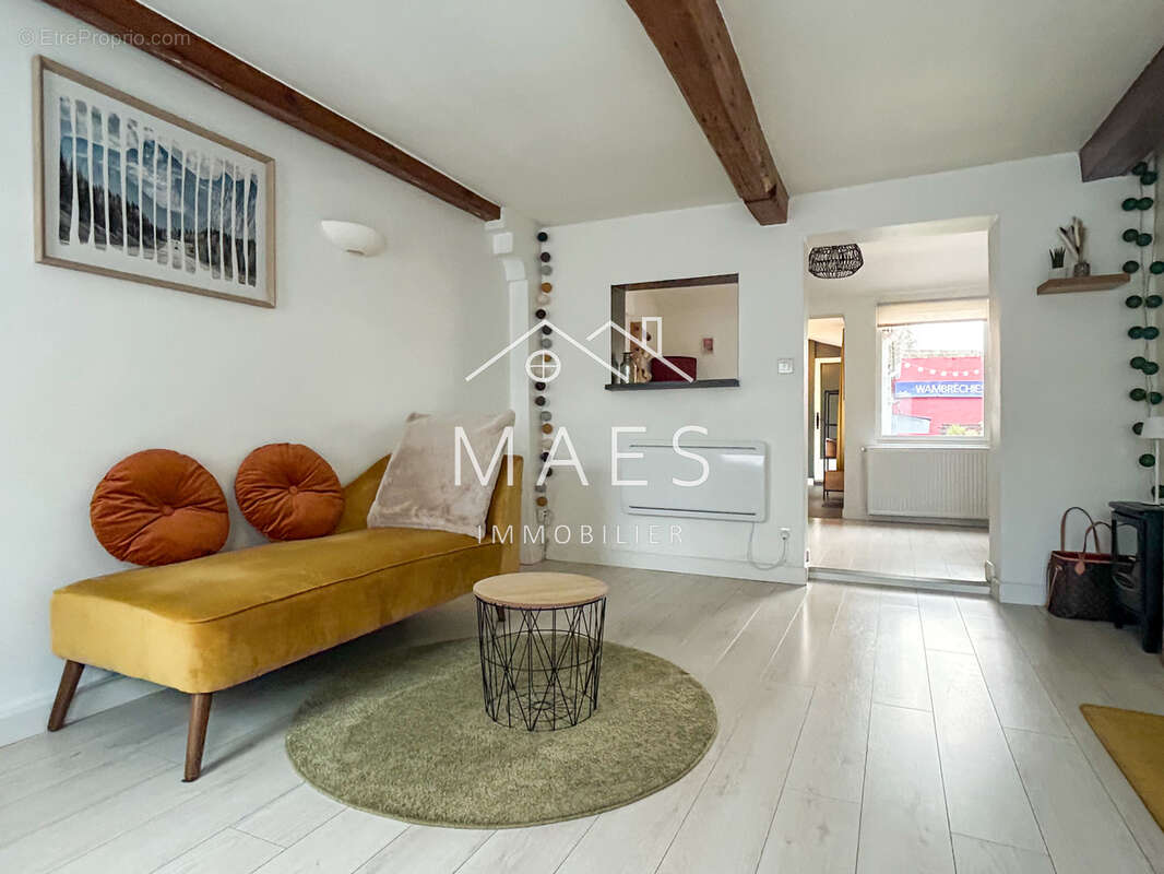 Maison à WAMBRECHIES