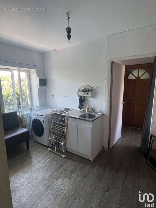 Photo 9 - Commerce à BESSENAY