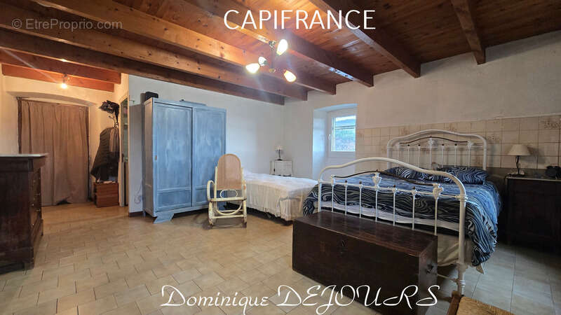 Proche d'Albon d'Ardèche dans la vallée de la Glueyre, maison de 95m² avec un garage, terrasse et terrain - photo 9
