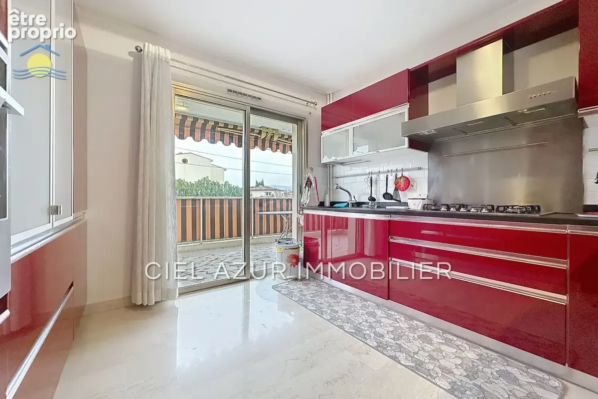 Appartement 3 pièces 74 m² à vendre à Antibes (06600) - photo 2