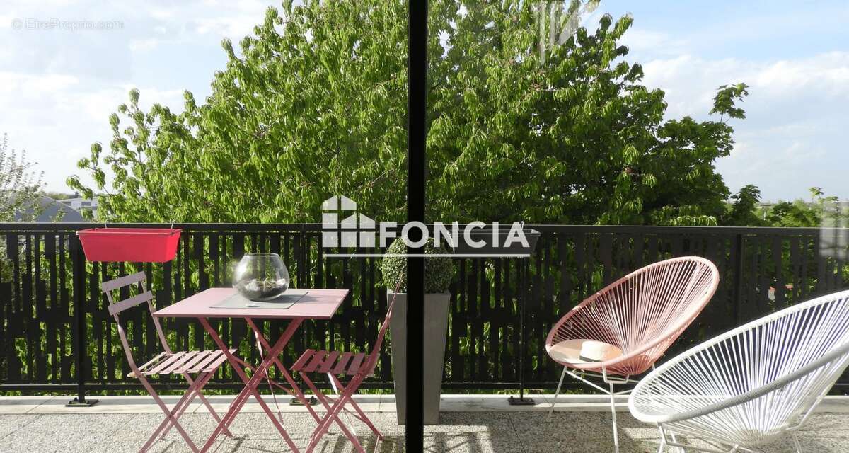 Appartement à BUSSY-SAINT-GEORGES