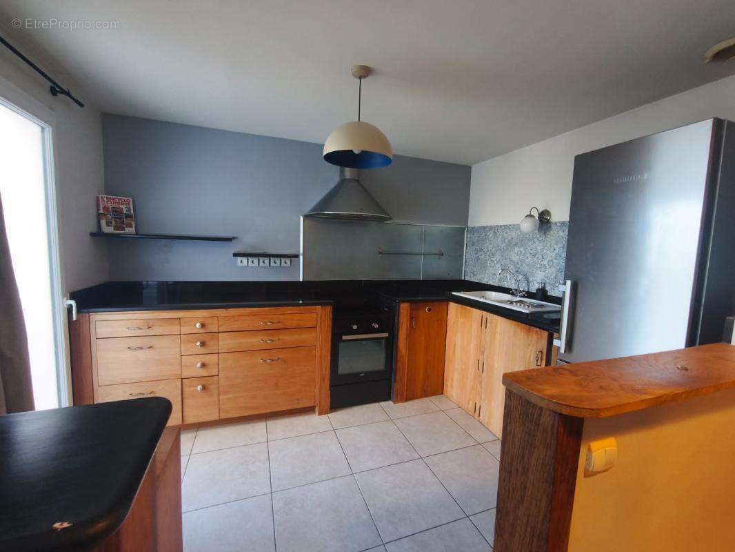 Appartement à MARSEILLE-12E