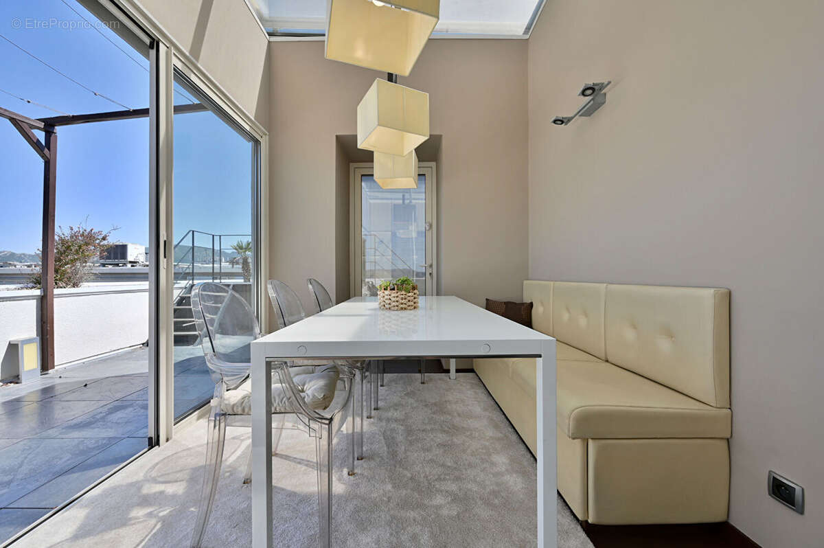 Appartement à MARSEILLE-12E