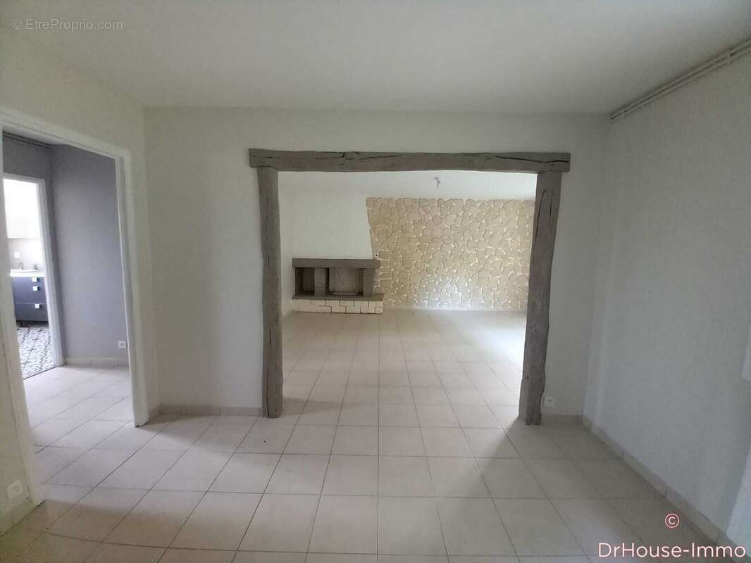 Maison 98 m² à Aubevoye  - photo 12