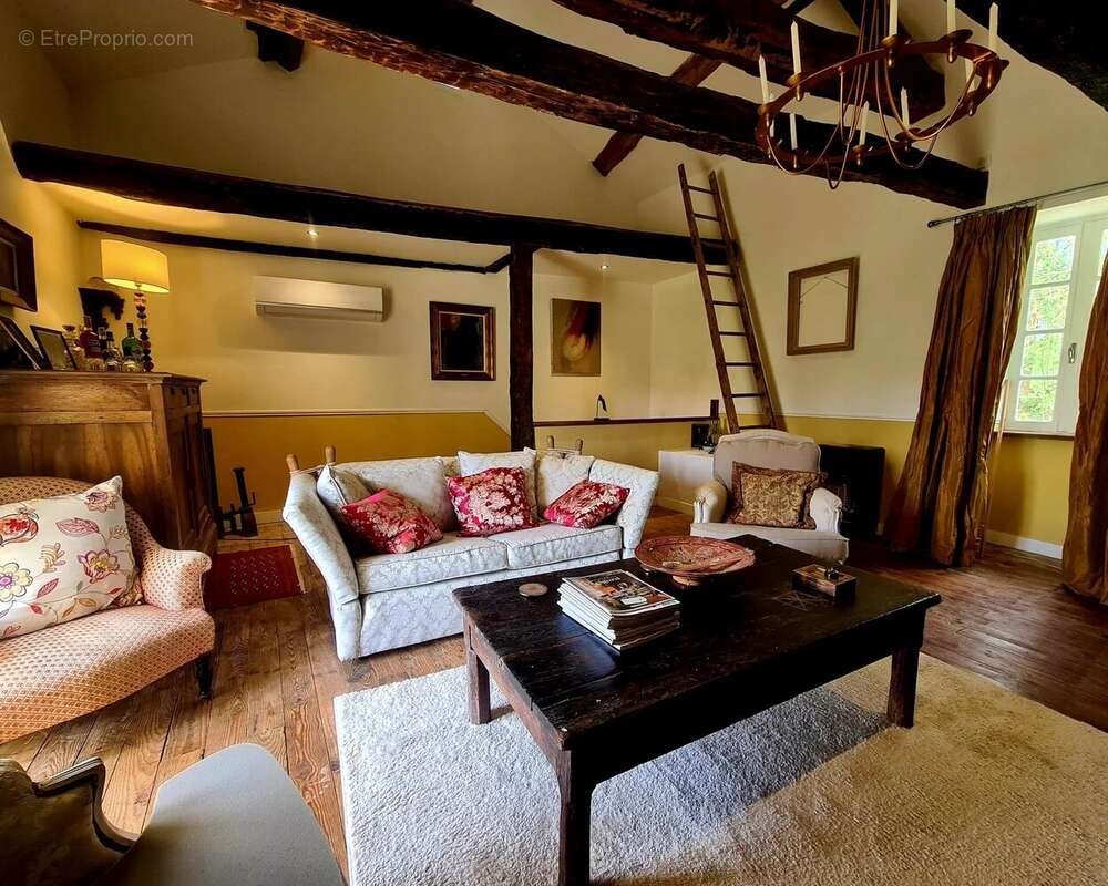 Maison à VERTEILLAC