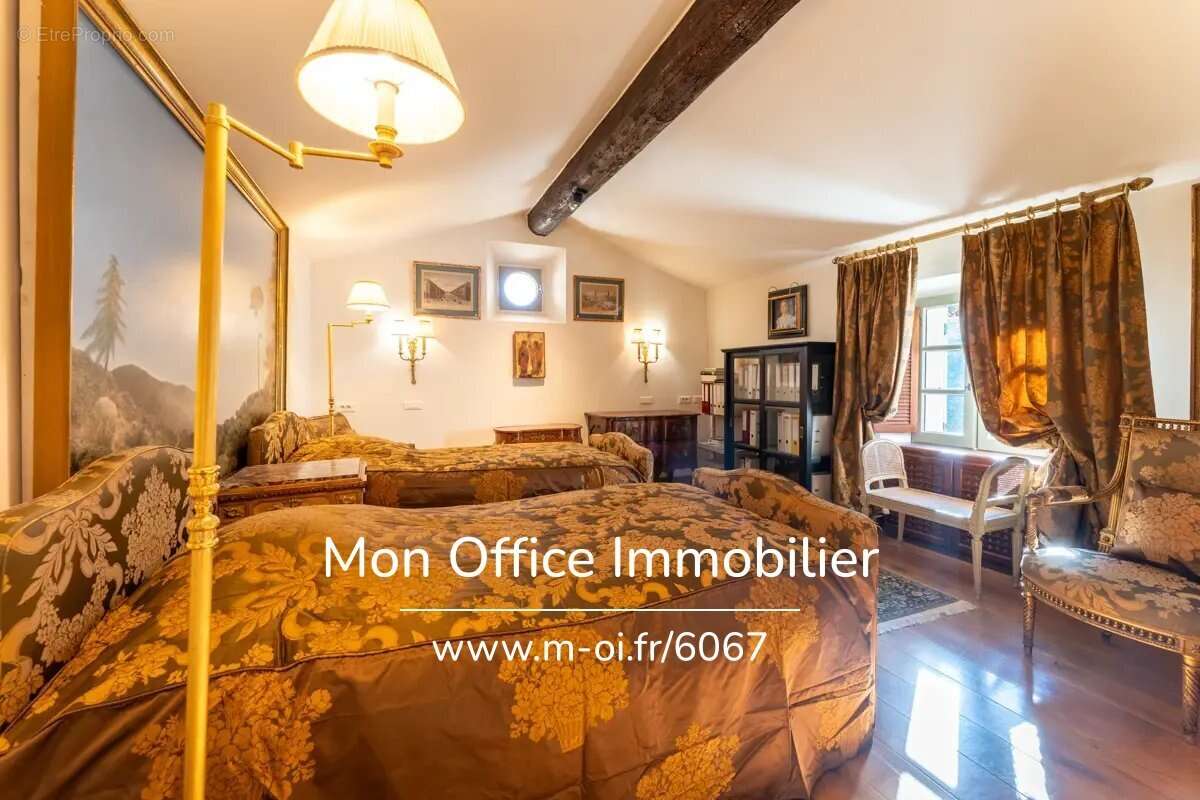 Maison à BONNIEUX