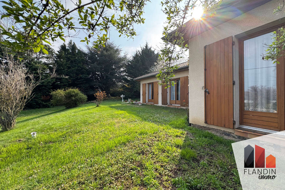 Maison à PELUSSIN