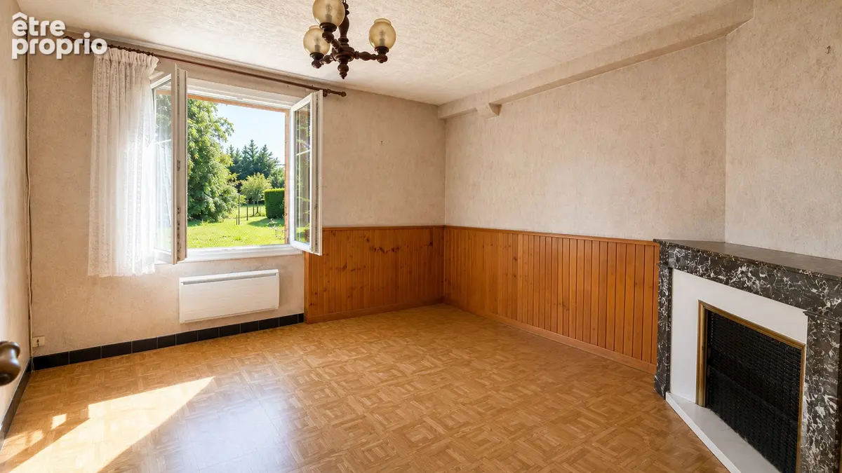Maison Idéalement située avec combles aménageables et terrain. - photo 3