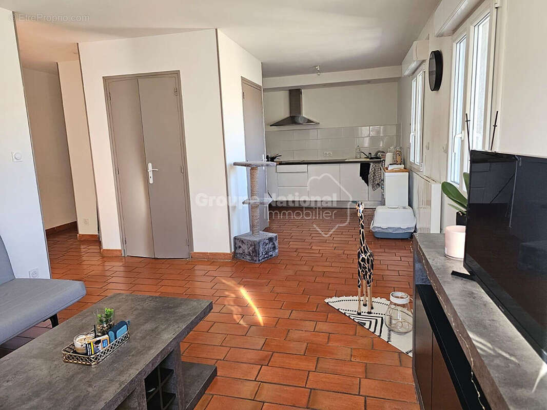 Appartement à BARBENTANE