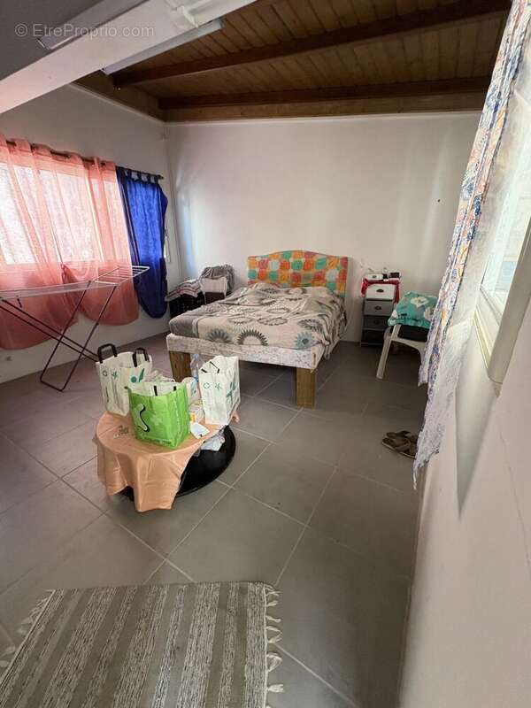 Appartement à POINTE-A-PITRE