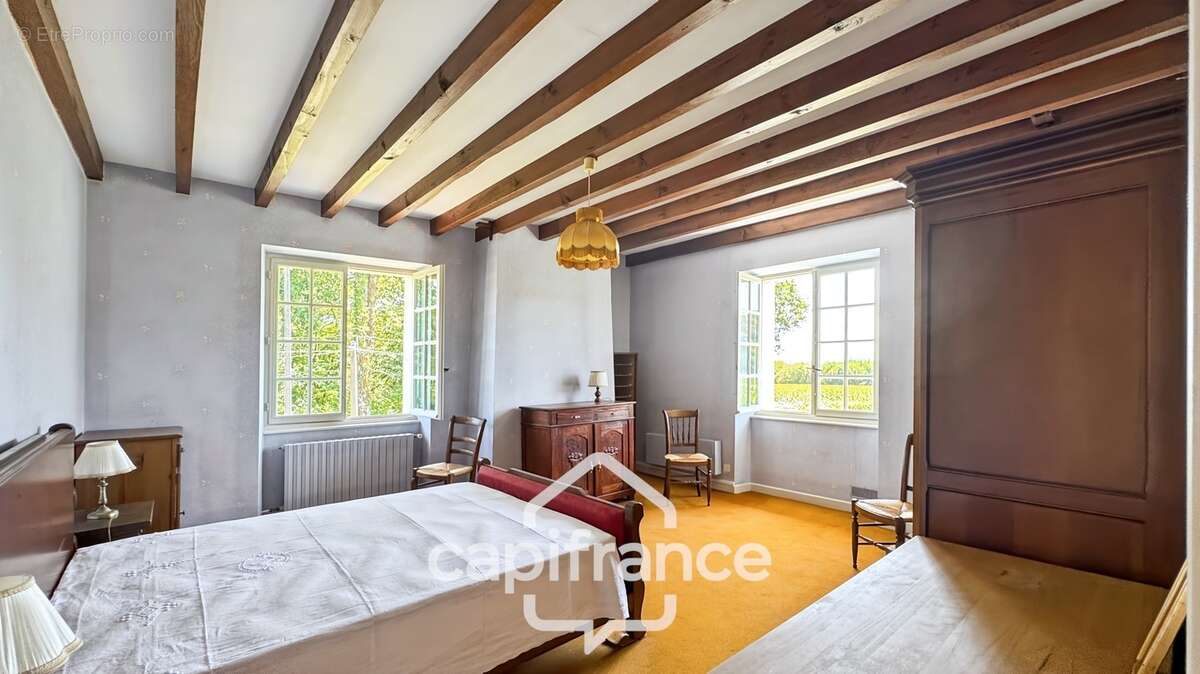 Maison de maître de caractère sur 6ha de terrain - photo 12
