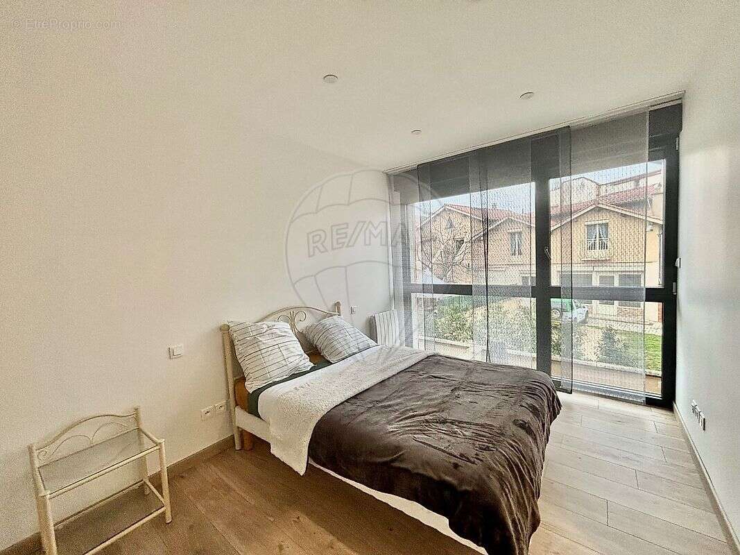 Appartement à ANSE