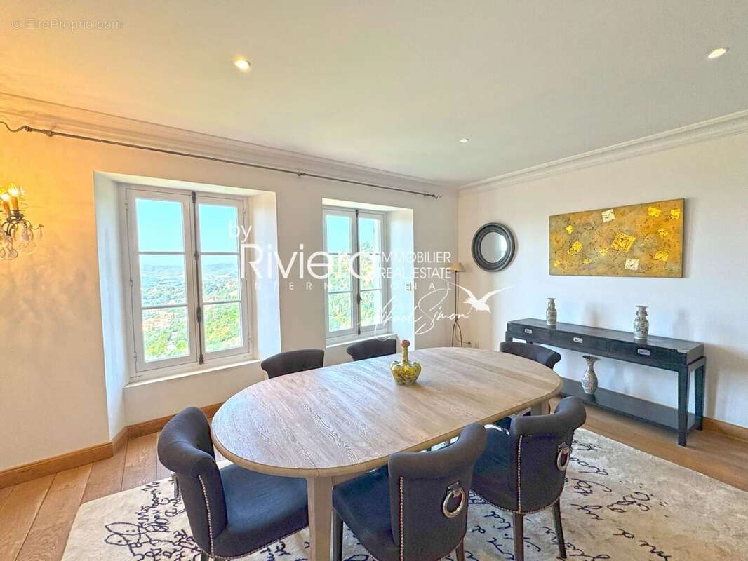 Maison à BORMES-LES-MIMOSAS