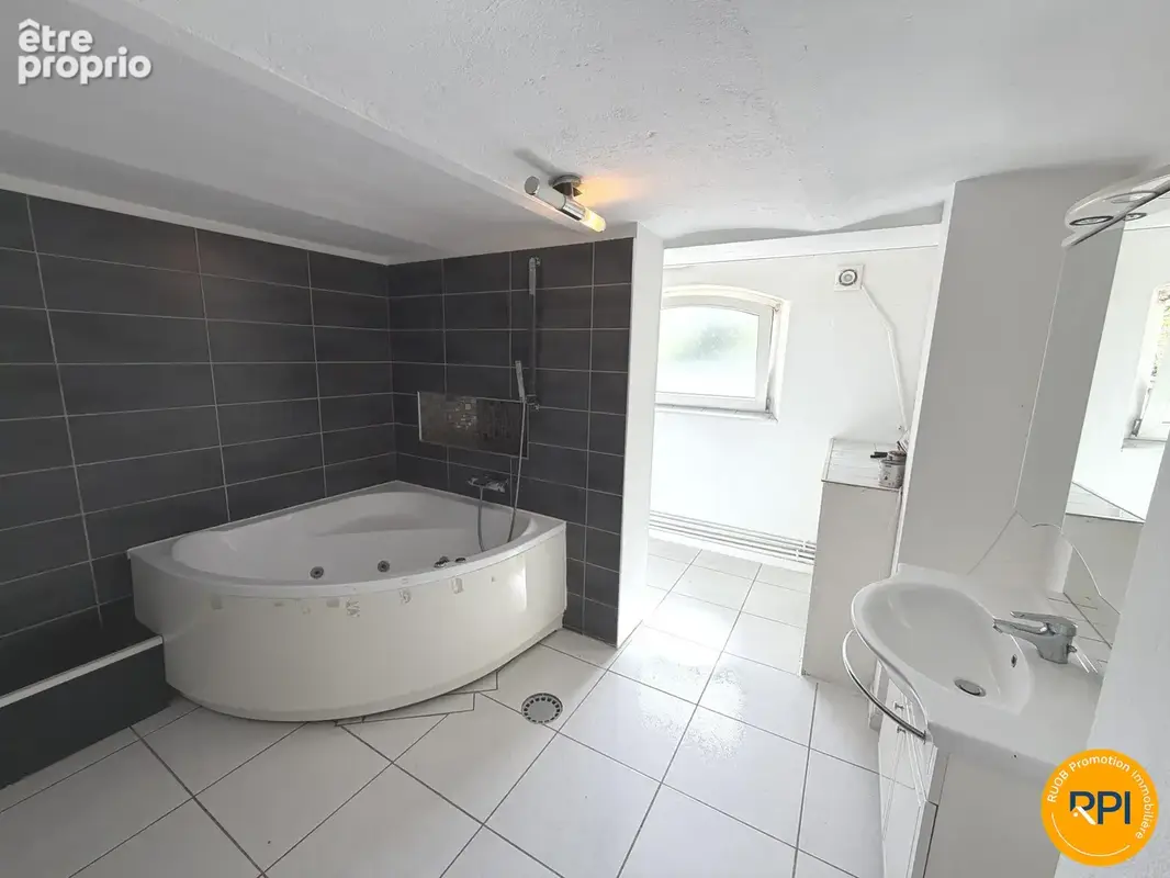 Appartement 3 pièces 98 m² à vendre à Behren-Les-Forbach (57460) - photo 6