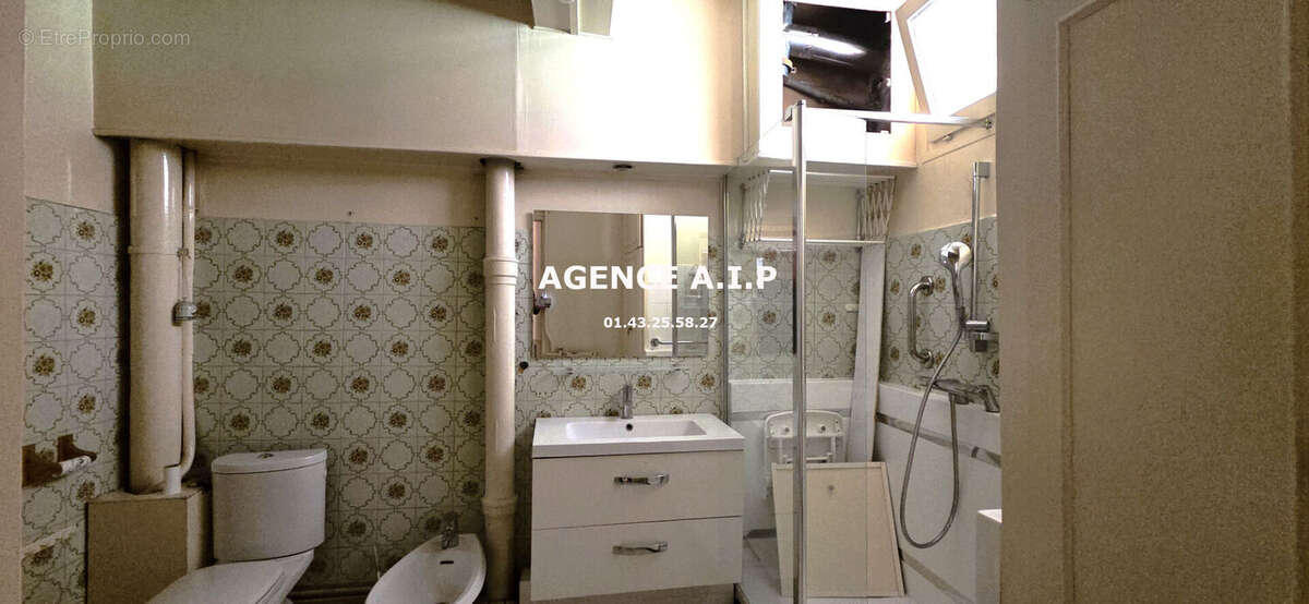 Appartement à PARIS-10E