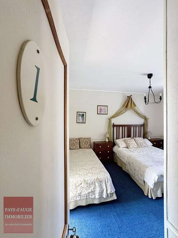 ORNE - Proche Vimoutiers - À Vendre : Propriété de Caractère avec Hôtel-Restaurant et Gîtes – Ticheville, Pays d’Auge - photo 15