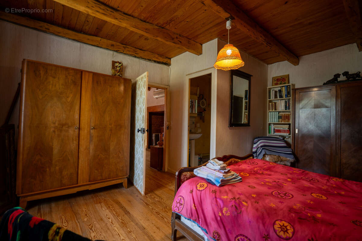 Maison à BAGAT-EN-QUERCY