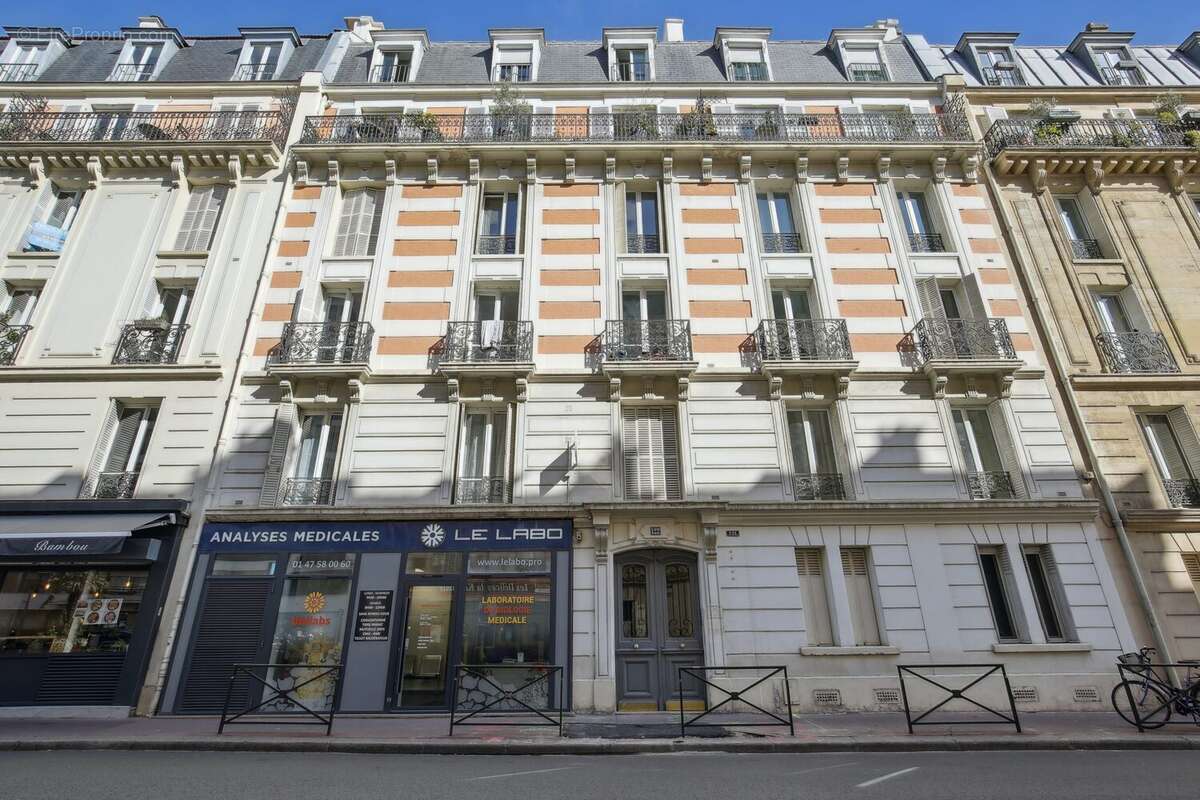 Appartement à LEVALLOIS-PERRET