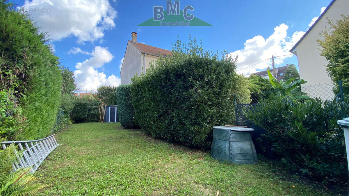 Maison à LE PLESSIS-BOUCHARD