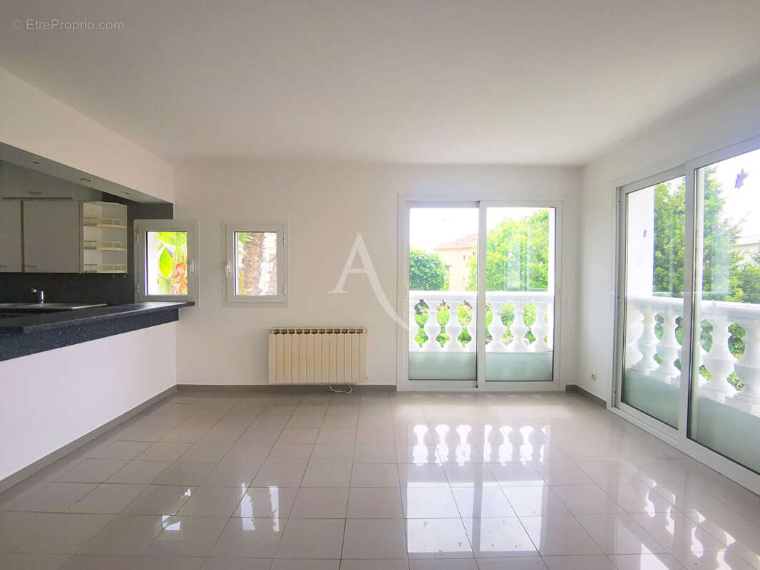 Nice nord : 2 pieces dans petite copropriete type villa - photo 3