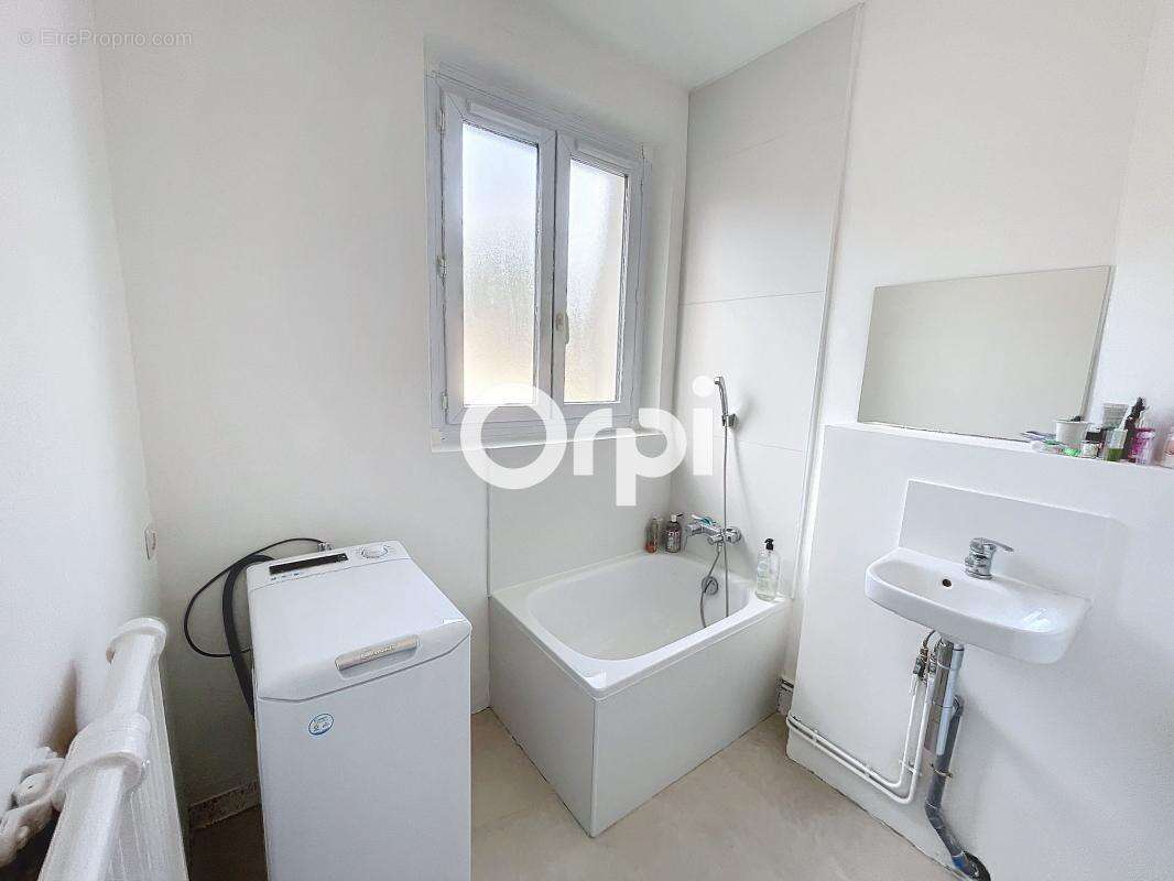 Appartement À Vendre - photo 8