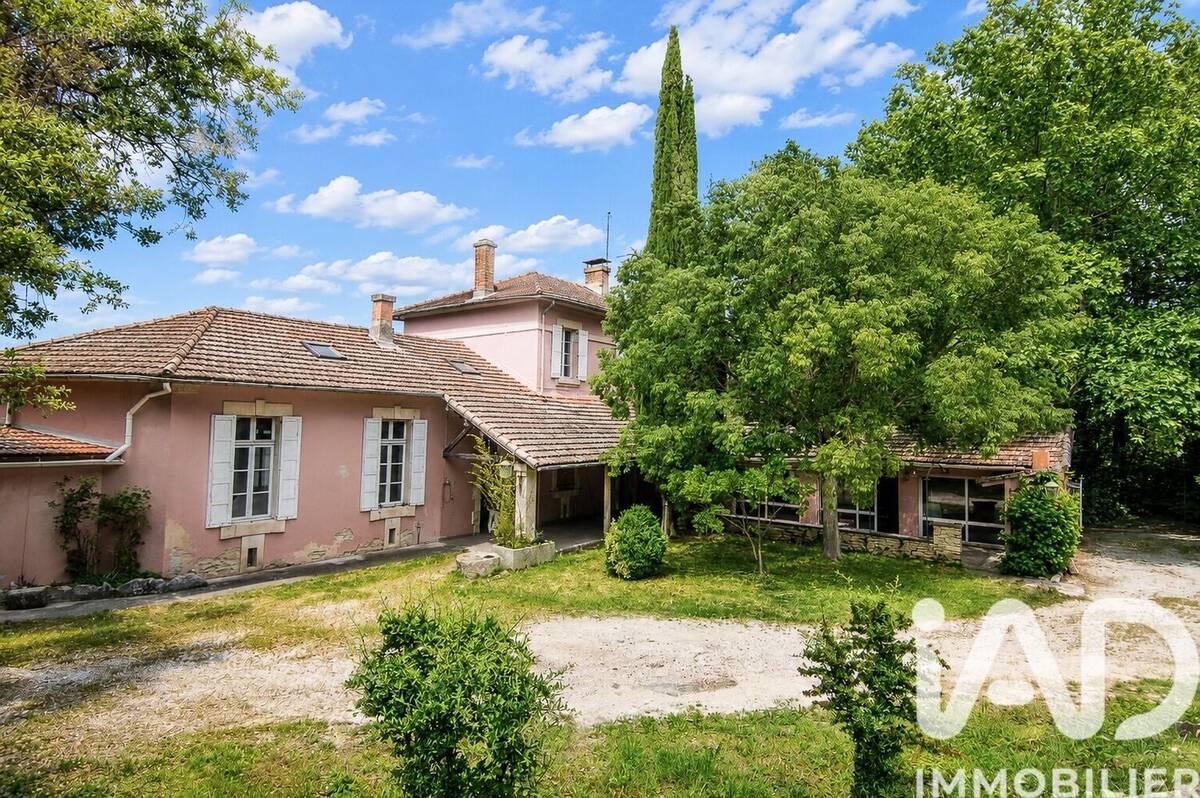Photo 1 - Maison à FONTAINE-DE-VAUCLUSE
