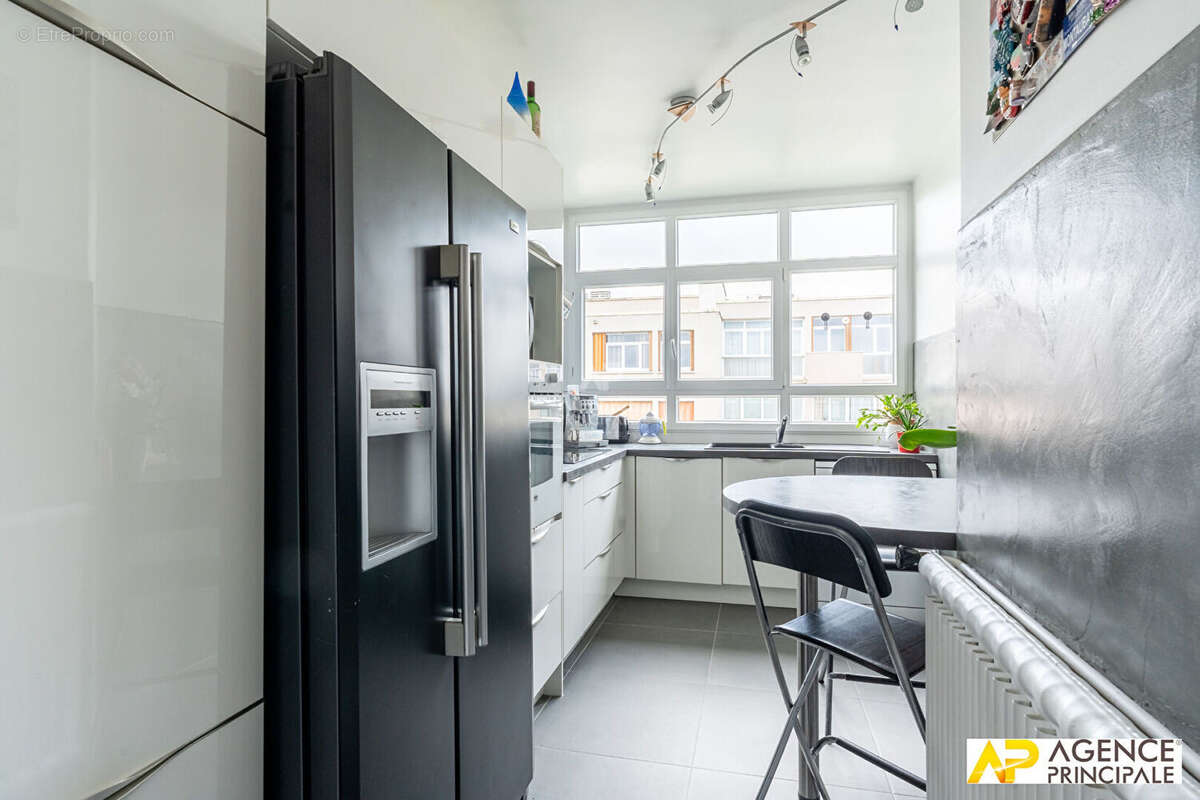 Appartement à MAISONS-LAFFITTE