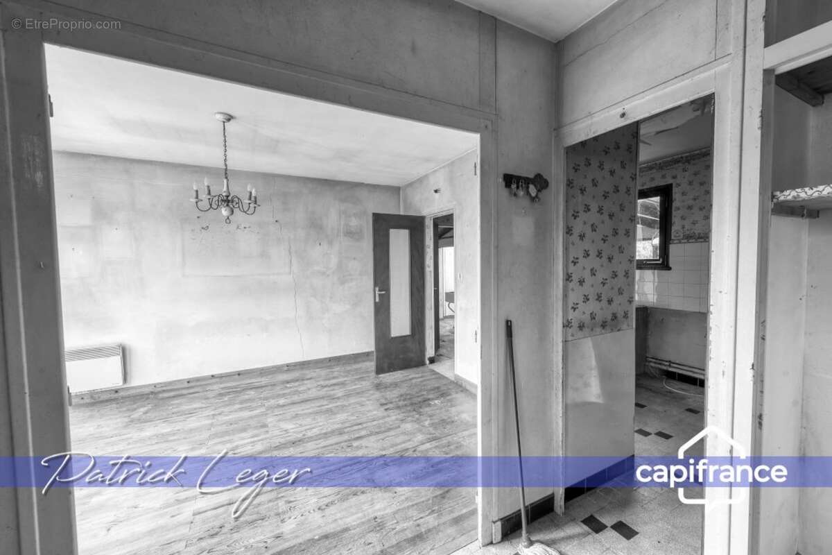 SAINT MARTIN DE RE (17), maison à rénover de 95 m² sur terrain de plus de 730m² en zone UB - photo 9