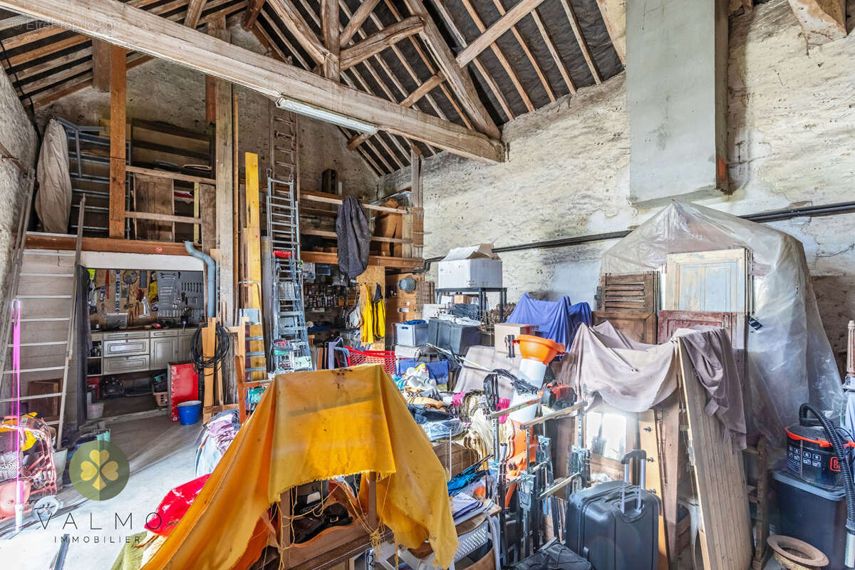 Maison à CONDE-SUR-VESGRE