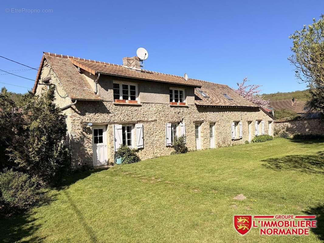 Maison à CHAMBRAY