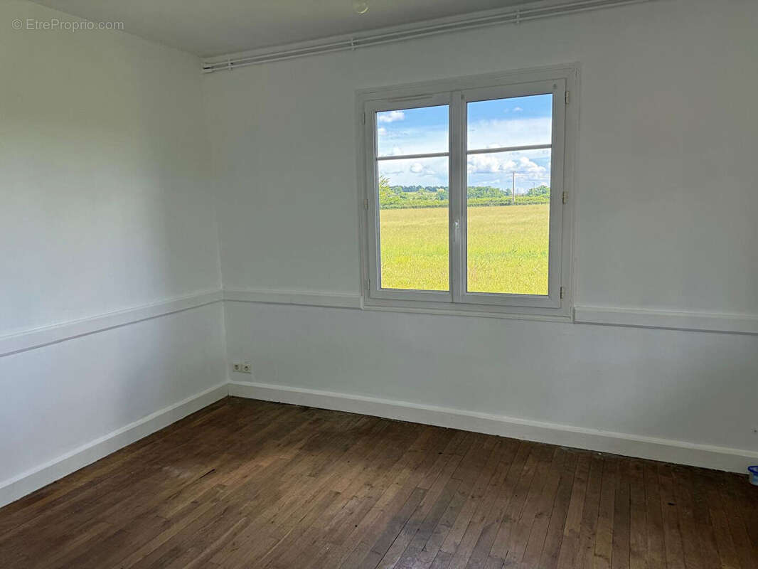 Maison à BESSAY-SUR-ALLIER