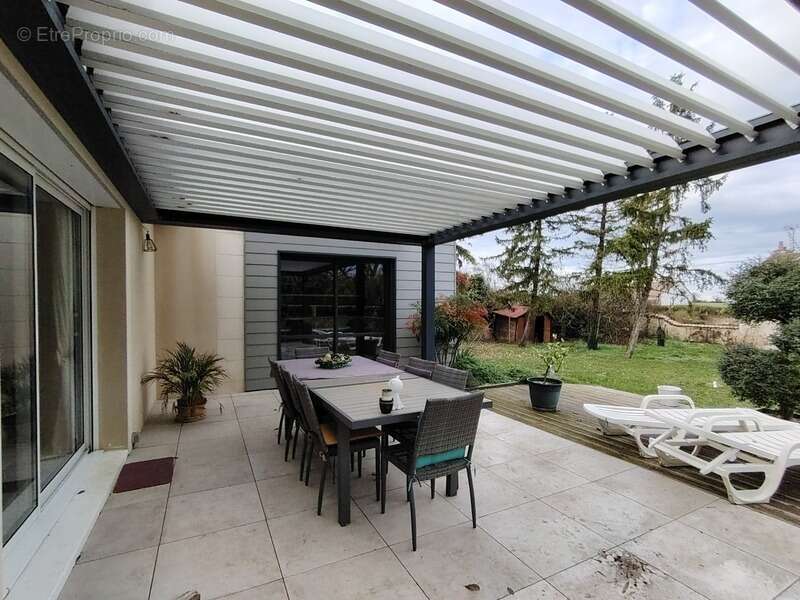 Maison à AVANTON
