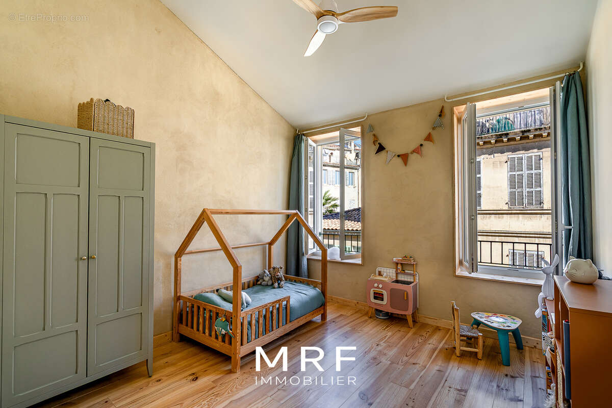 Maison à MARSEILLE-5E