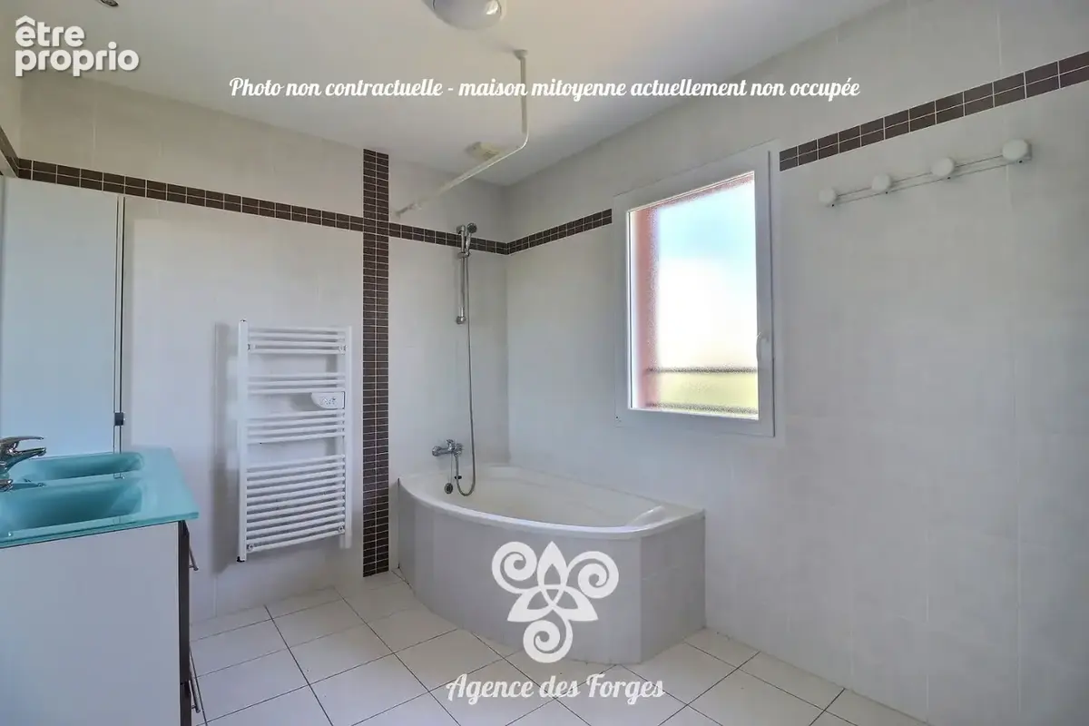 Maison - 3 chambres - 94m² - Oree D'anjou (Landemont) - photo 11