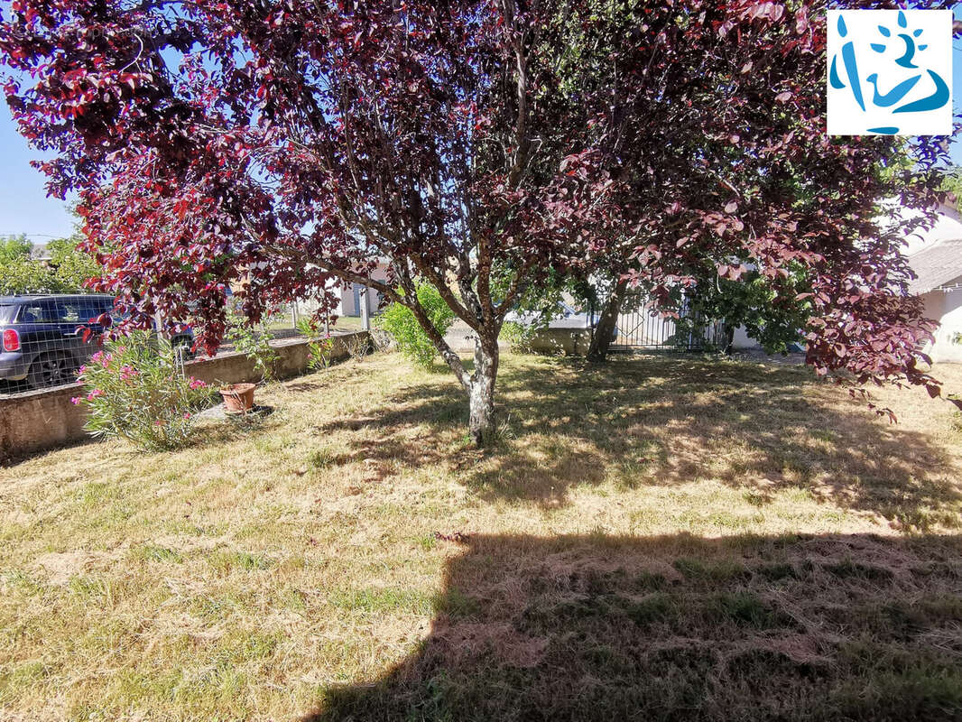 Maison 139 m² à Beaumont-De-Lomagne  - photo 4