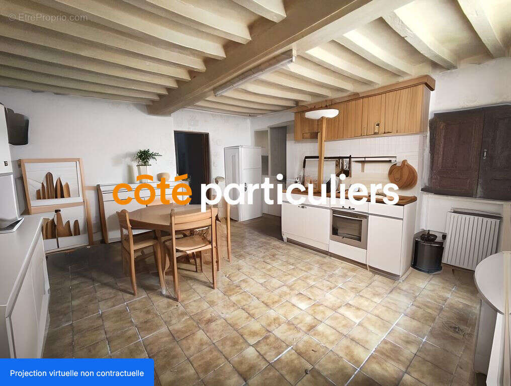 Maison à MEZIDON-CANON