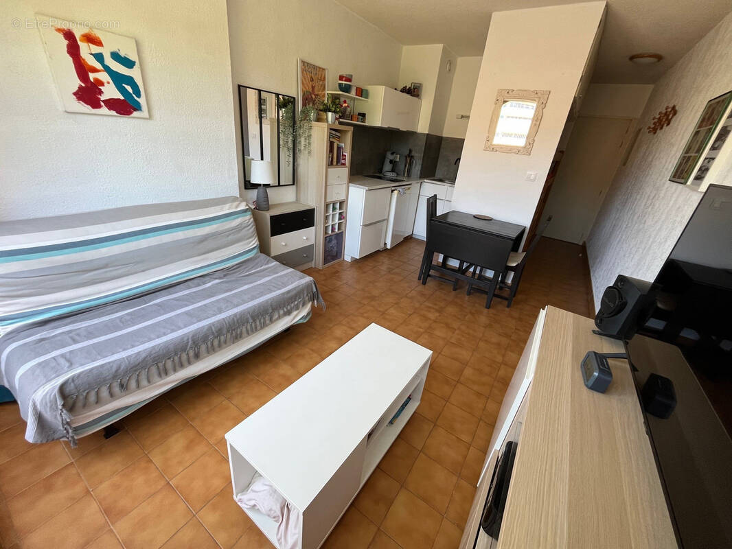 Appartement à BORMES-LES-MIMOSAS