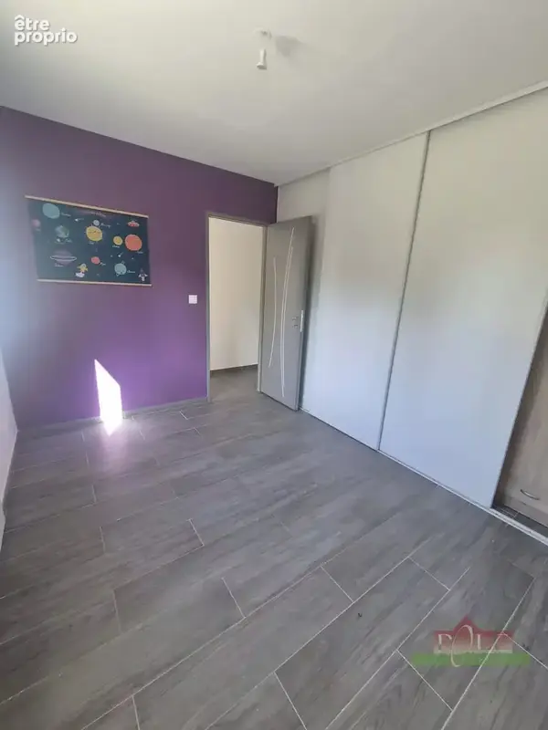 Villa familiale de 185 m² avec un grand terrain offrant  piscine, étang .. - photo 14